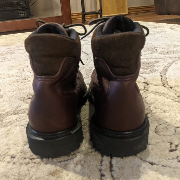 Red Wings Unisex Steel Toe Boots size 6.5 women's, 5 Men's EUC - Picture 3 of 6